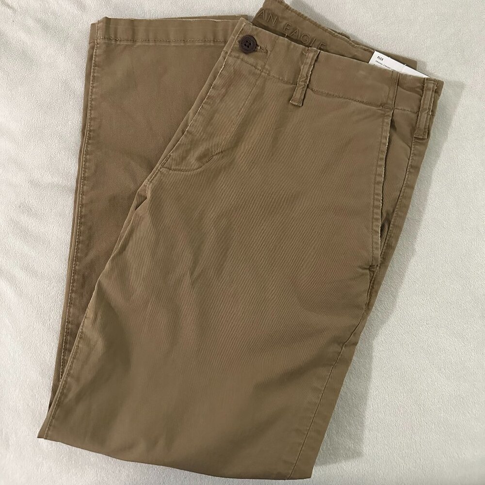 American Eagle 32x30 Flex Original Straight Lived-In Khaki Pant